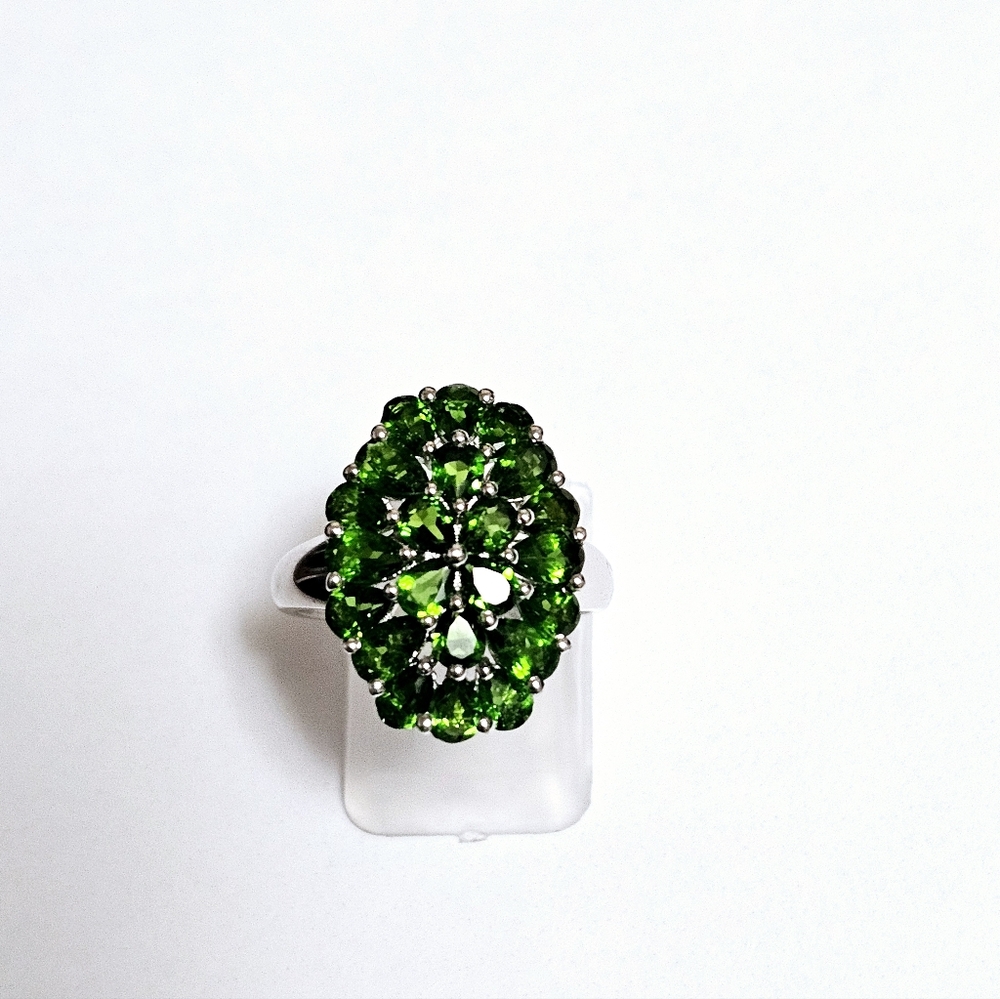Genuine Chrome Diopside Cluster Ring in Rhodium over Sterling Silver Sz 8! - Picture 4 of 14